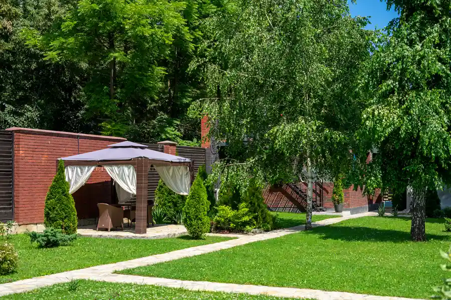 The Role Of Soil Quality In Yard Landscaping Success in Bryn Mawr, Tulsa, OK 74105